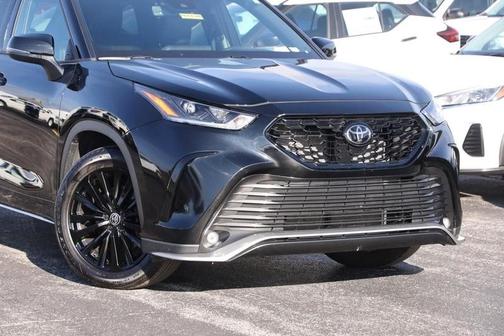 2024 Toyota Highlander XSE