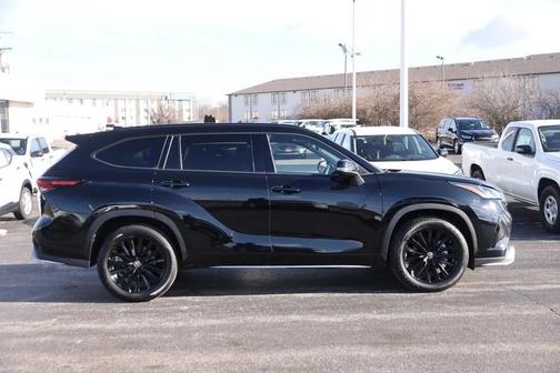 2024 Toyota Highlander XSE