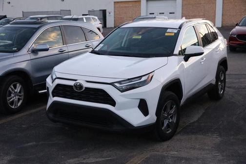 2025 Toyota RAV4 Hybrid XLE