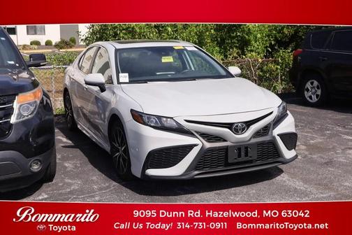 2024 Toyota Camry SE