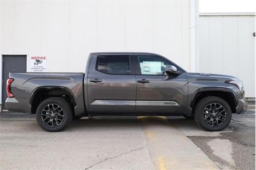 2025 Toyota Tundra Hybrid Platinum