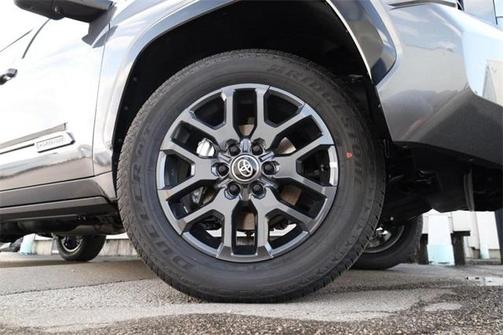 2025 Toyota Tundra Hybrid Platinum