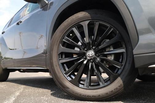 2024 Toyota Highlander XSE