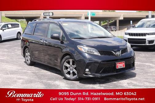 2019 Toyota Sienna SE