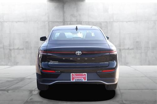 2024 Toyota Crown Limited