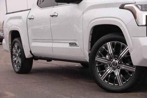 2023 Toyota Tundra Hybrid Capstone
