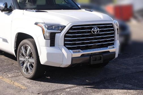 2023 Toyota Tundra Hybrid Capstone