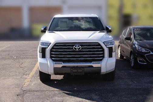 2023 Toyota Tundra Hybrid Capstone