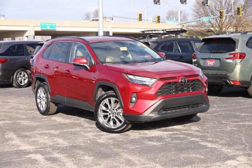 2025 Toyota RAV4 XLE Premium