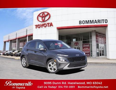 2022 Hyundai KONA SEL