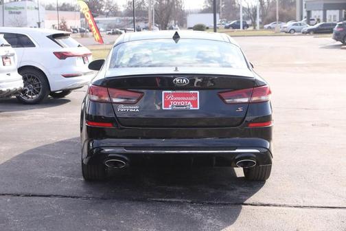 2019 Kia Optima S