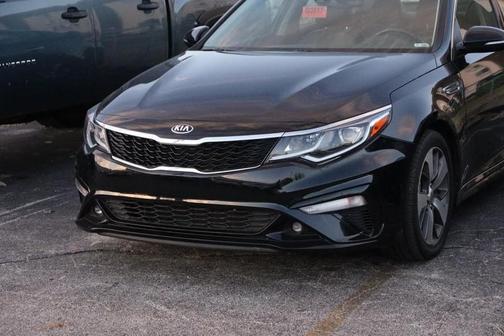 2019 Kia Optima S