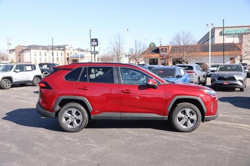 2025 Toyota RAV4 Hybrid XLE