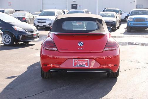 2019 Volkswagen Beetle 2.0T S