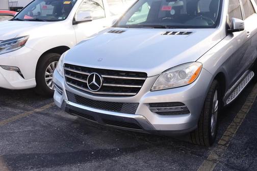 Iridium Silver Metallic 2013 Mercedes-Benz M-Class ML 350
