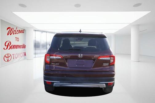 2022 Honda Pilot Touring 8-Passenger