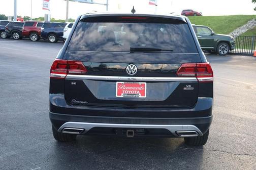 Deep Black 2018 Volkswagen Atlas 3.6L SE w/Technology