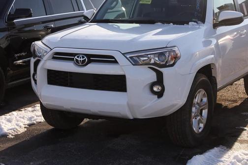 2024 Toyota 4Runner SR5