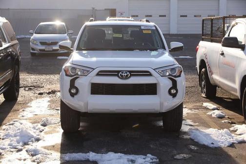 2024 Toyota 4Runner SR5
