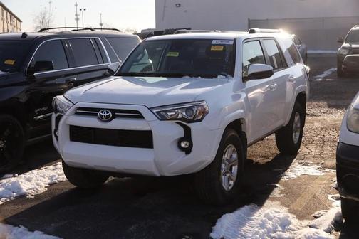 2024 Toyota 4Runner SR5
