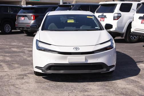 2024 Toyota Prius LE