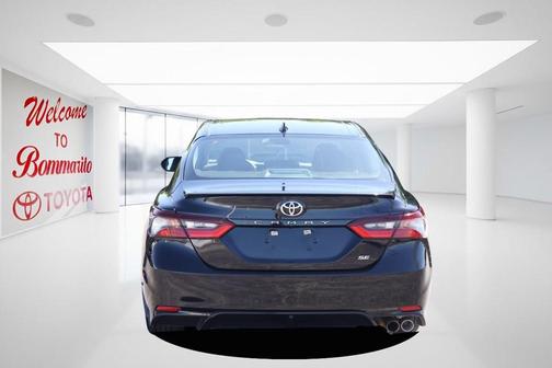 Midnight Black Metallic 2024 Toyota Camry SE