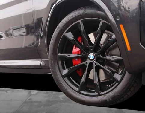 2024 BMW X3 M40i