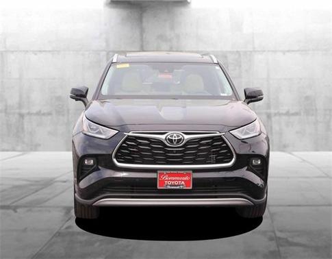 2024 Toyota Highlander Platinum