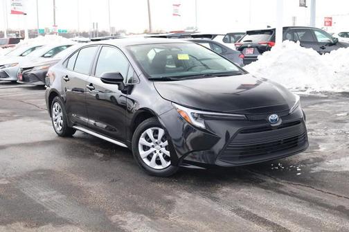 2025 Toyota Corolla Hybrid LE