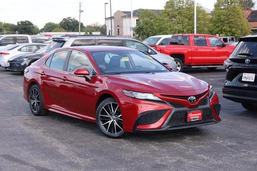 2024 Toyota Camry SE