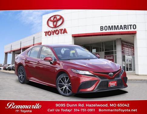 2024 Toyota Camry SE