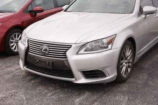 Liquid Platinum 2016 Lexus LS 460 Base