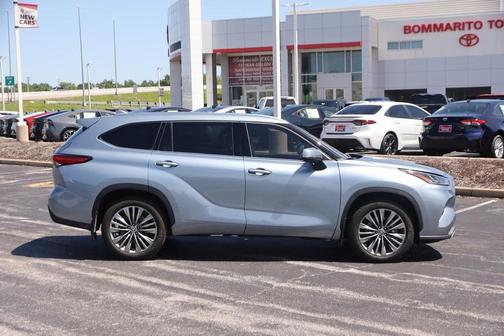 Moon Dust 2020 Toyota Highlander Platinum