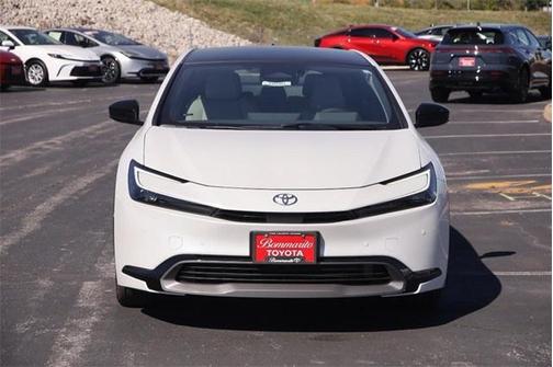 2024 Toyota Prius XLE