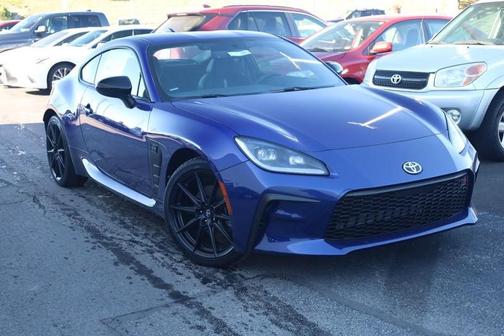 2025 Toyota GR86 Premium