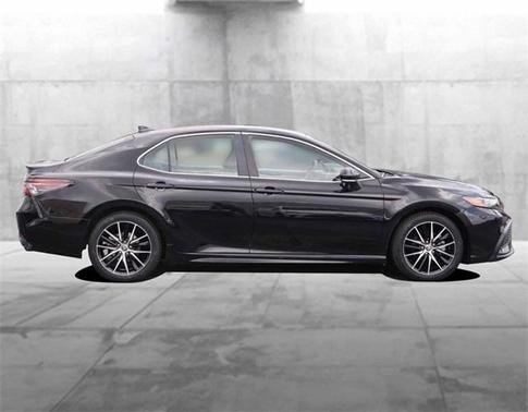 2023 Toyota Camry SE Nightshade