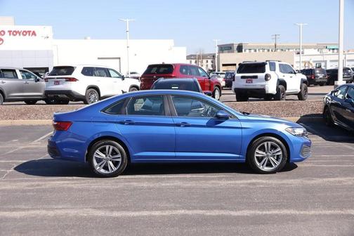 2024 Volkswagen Jetta 1.5T SE
