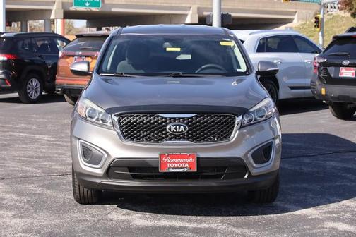 2017 Kia Sorento L