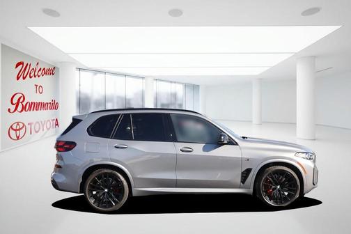 2025 BMW X5 M60i