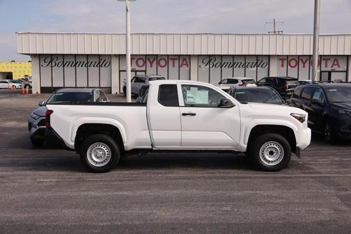 2025 Toyota Tacoma SR