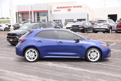 Blue Crush Metallic 2026 Toyota Corolla SE
