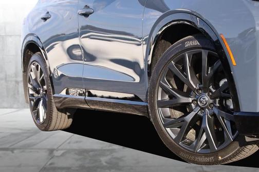 2025 Toyota Crown Signia Limited