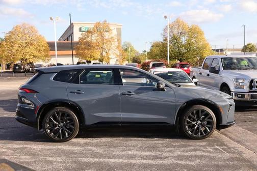 2025 Toyota Crown Signia Limited