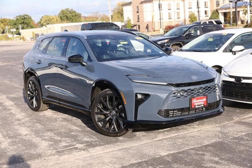 2025 Toyota Crown Signia Limited