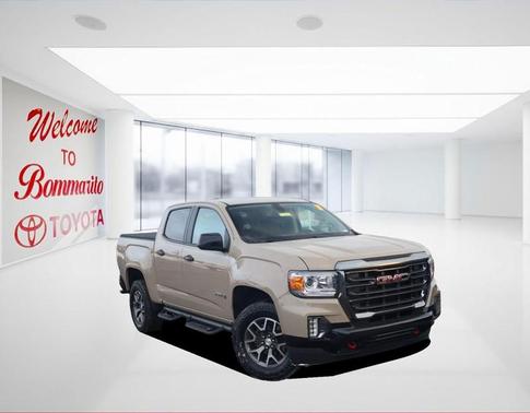 2022 GMC Canyon AT4