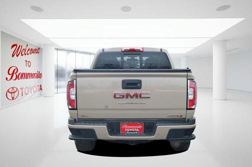 2022 GMC Canyon AT4
