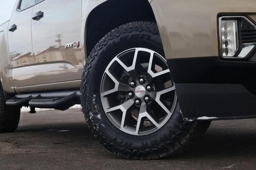 2022 GMC Canyon AT4