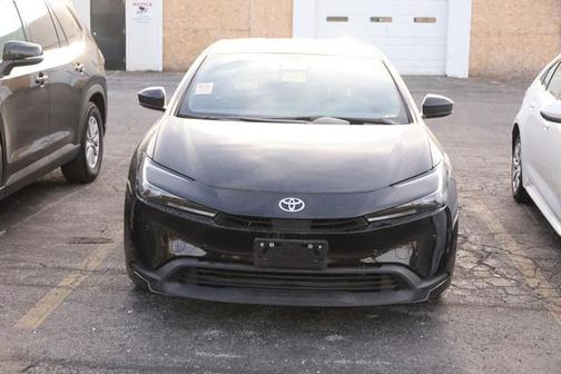 2025 Toyota Prius XLE