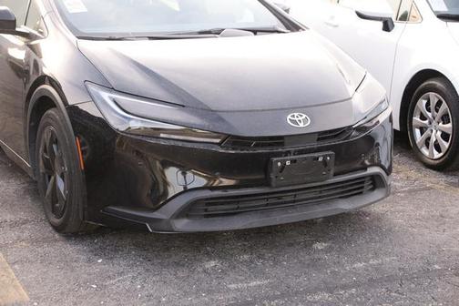 2025 Toyota Prius XLE