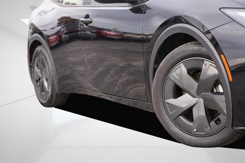 2025 Toyota Prius XLE